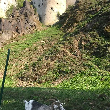 Apartman S Vyhledem Na Hrad * Локет
